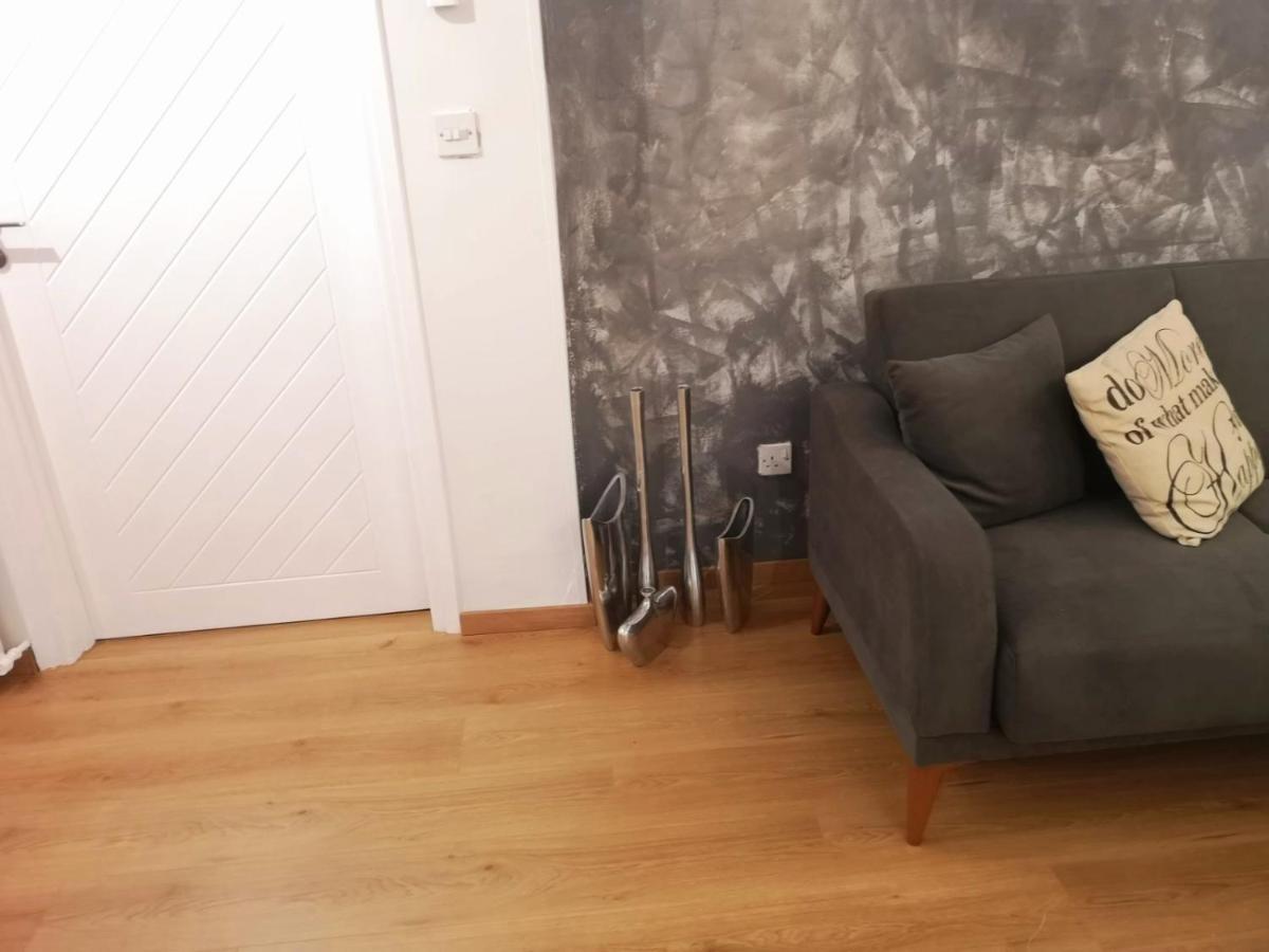 Kalidonia Residence Suite Nicosia , Spacious 2 Bedroom Suite With Office Bagian luar foto