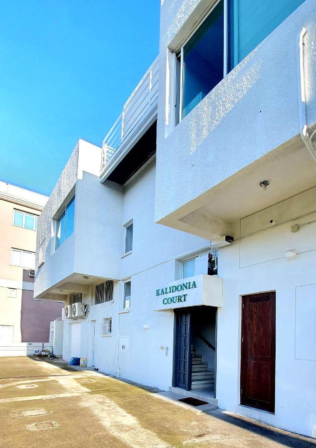 Kalidonia Residence Suite Nicosia , Spacious 2 Bedroom Suite With Office Bagian luar foto